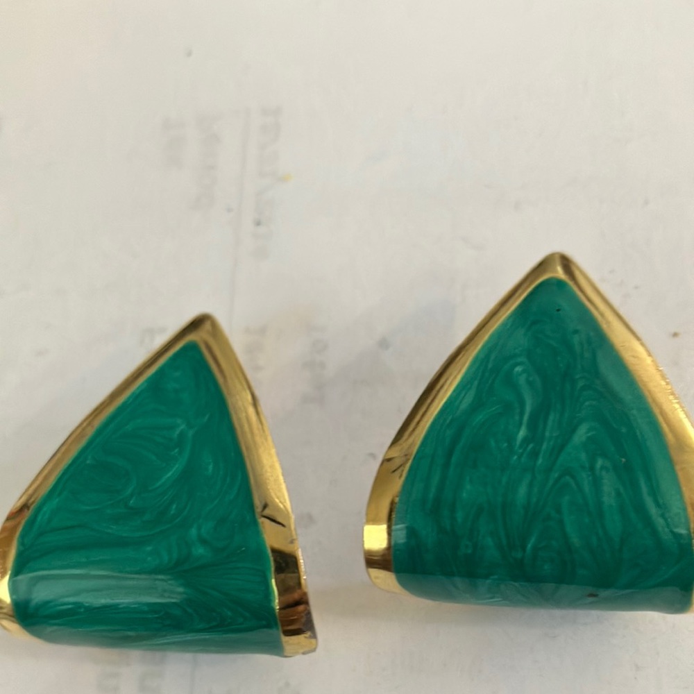Unique earrings